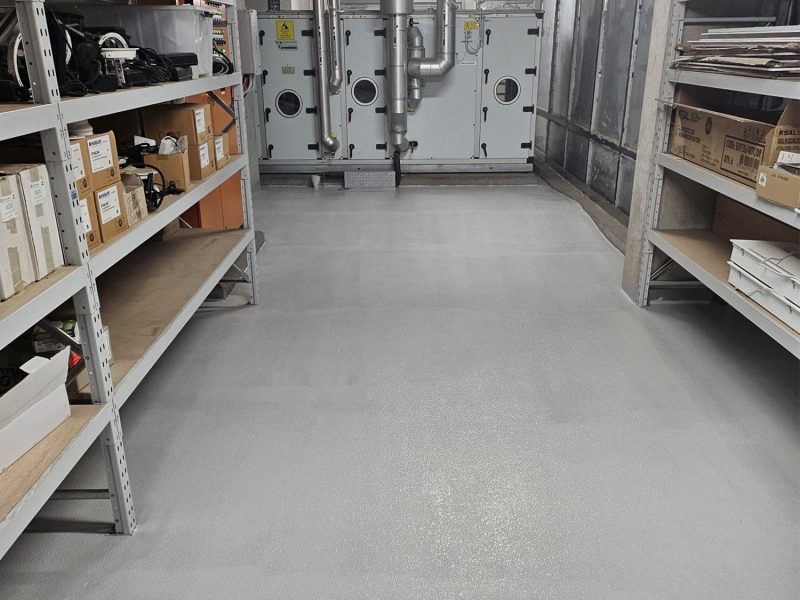 Plant room painting and floor coating at a commercial building