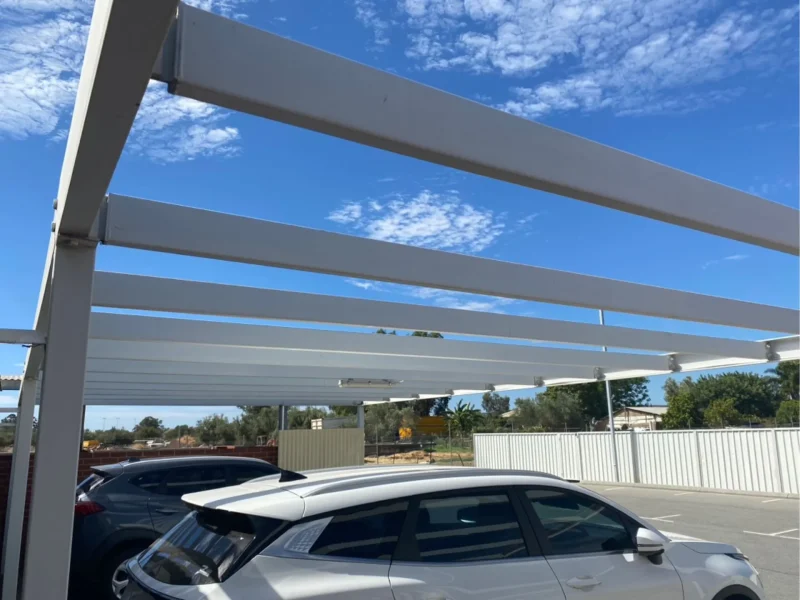 carpark-shade-structure-before-purlins.webp